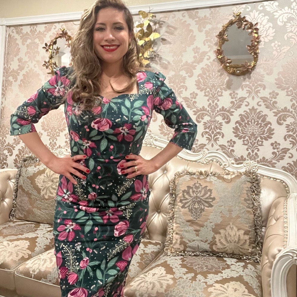 Floral Pencil Dress by Collectif - Picture 3 of 12